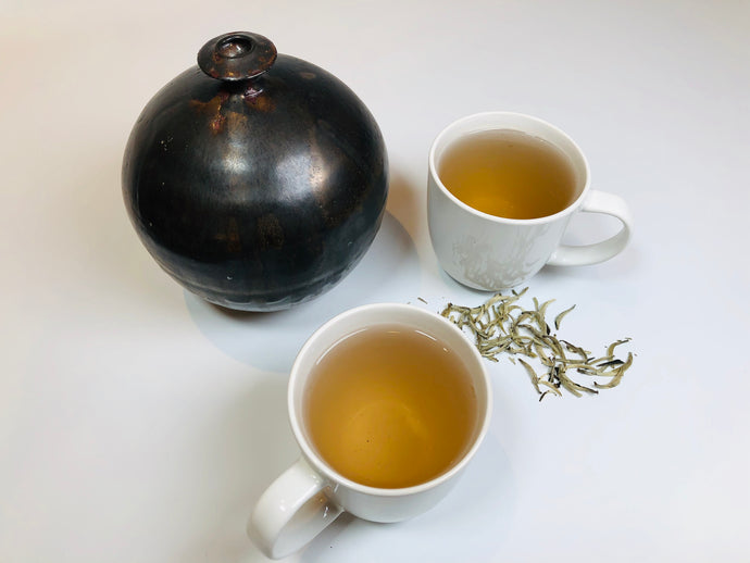 Teas vs. Herbals - What's the Diff?